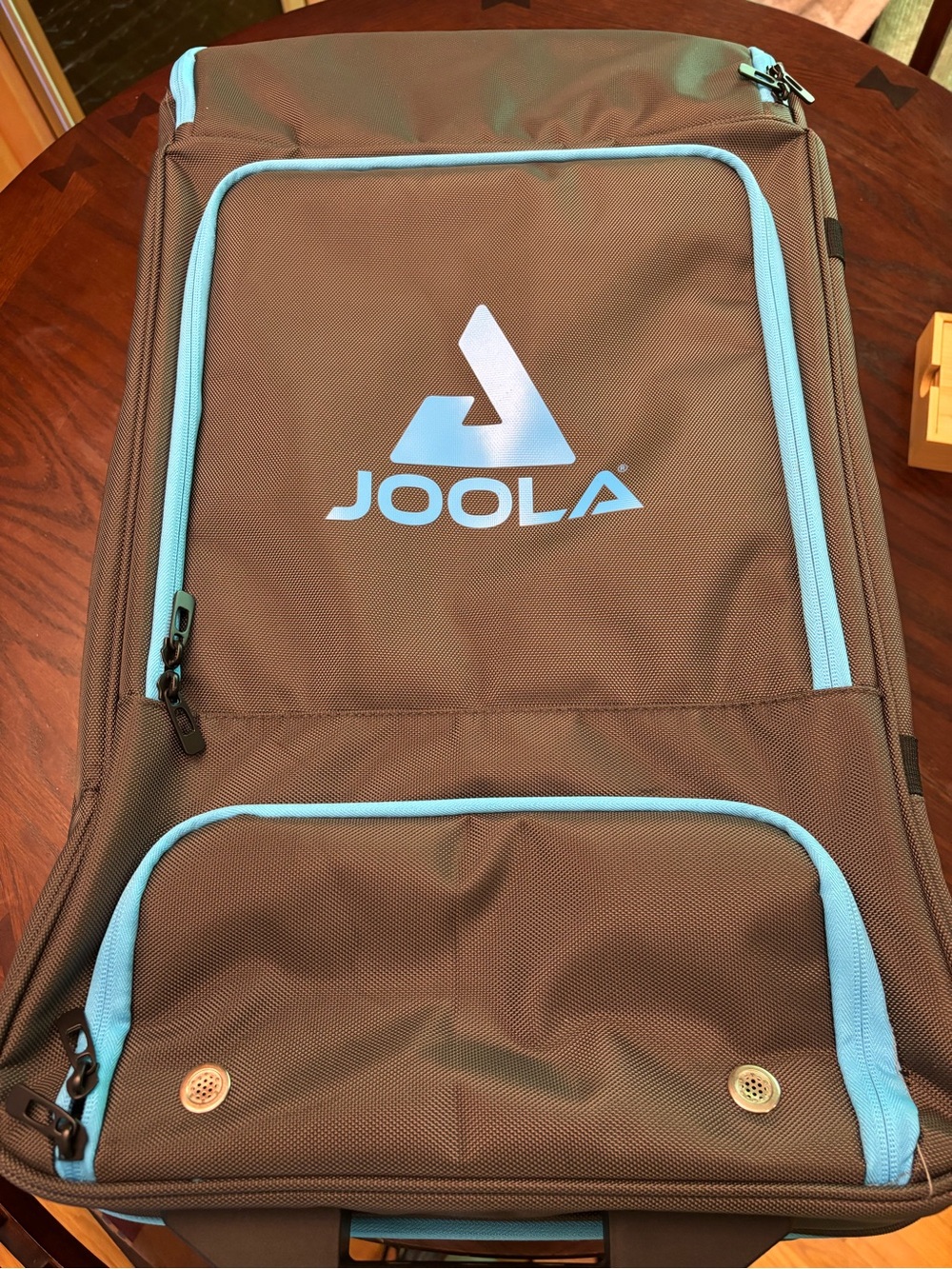 JOOLA Vision Suitcase - Picture 2 of 7